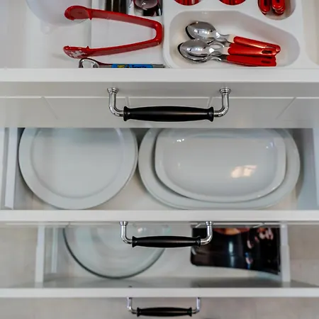 Bright Seaside In Cristianos - Achacay *