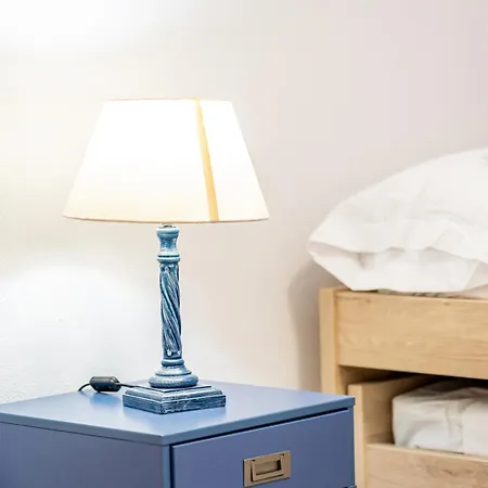 Bright Seaside In Cristianos - Achacay * Los Cristianos (Tenerife)