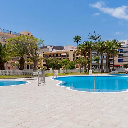 Bright Seaside In Cristianos - Achacay Lejlighed *