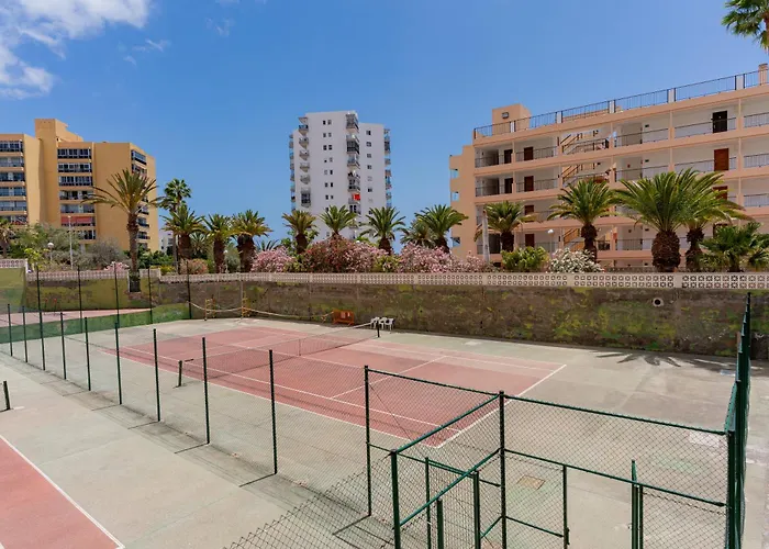 Bright Seaside In Cristianos - Achacay *