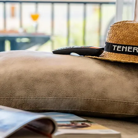 Bright Seaside In Cristianos - Achacay *