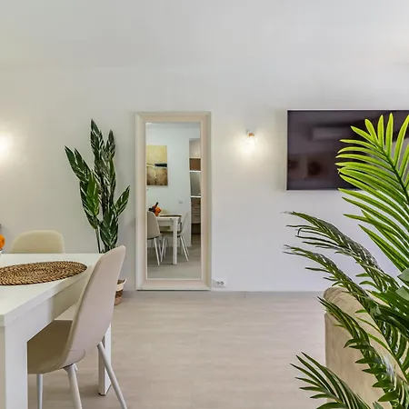 Apartment Bright Seaside In Cristianos - Achacay